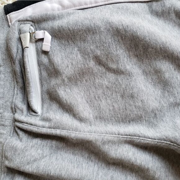 Nike Air shorts  - Picture 8 of 10
